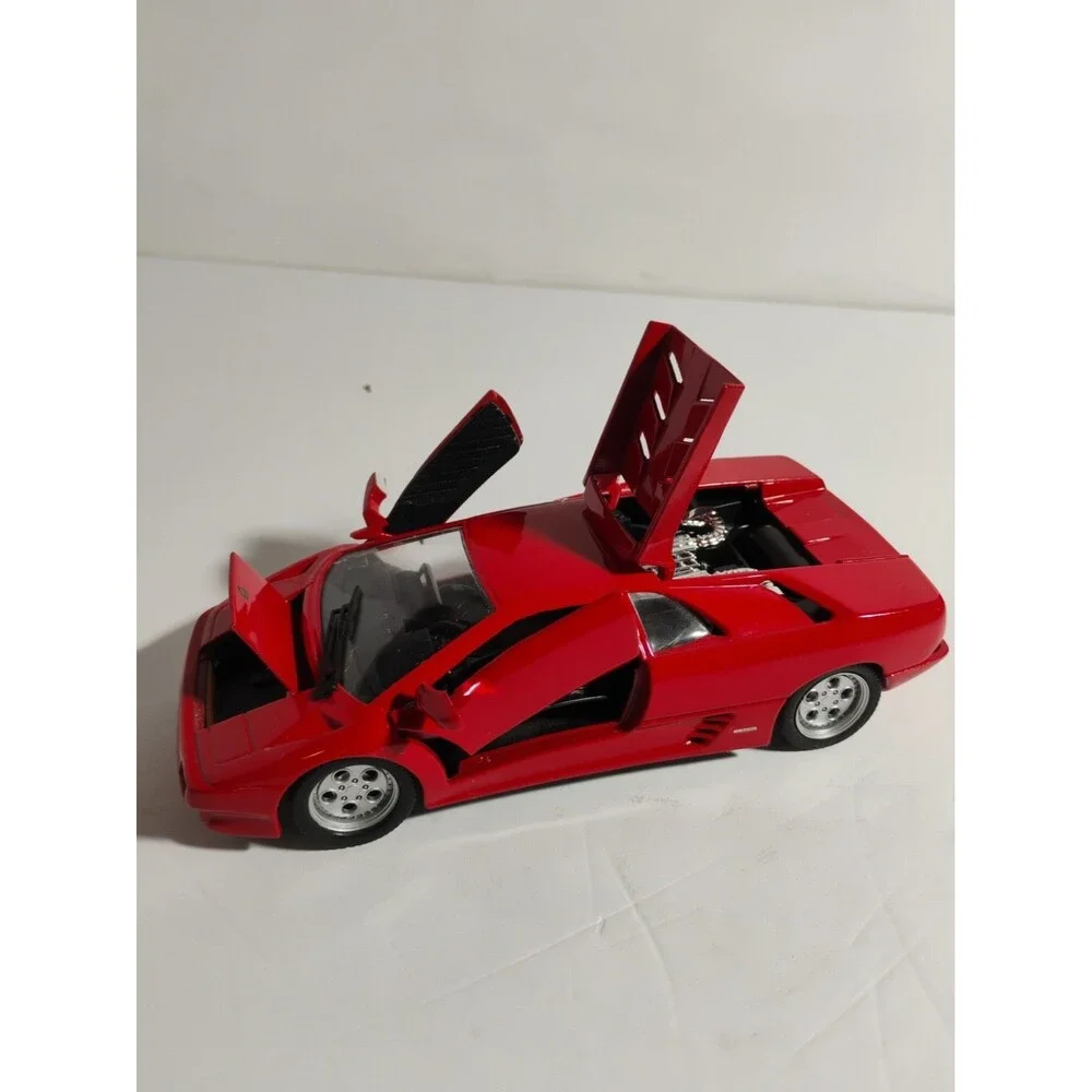 Welly 1:24 Lamborghini Diablo Red NO 9374